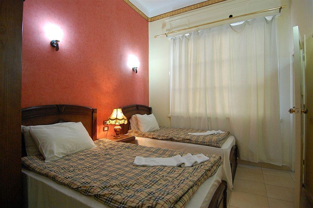 Cairo City Center Hostel ภายนอก รูปภาพ