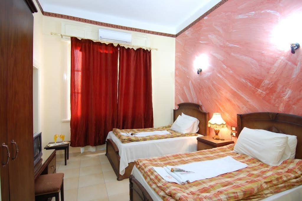 Cairo City Center Hostel ภายนอก รูปภาพ